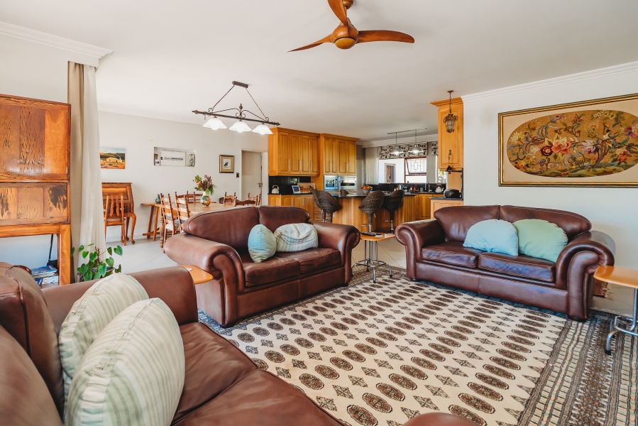 4 Bedroom Property for Sale in Dormehls Drift Western Cape